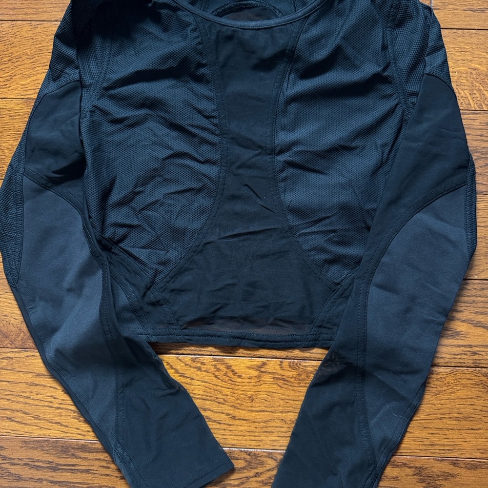 Lululemon athletica Black Long Sleeve Mesh Panel Top